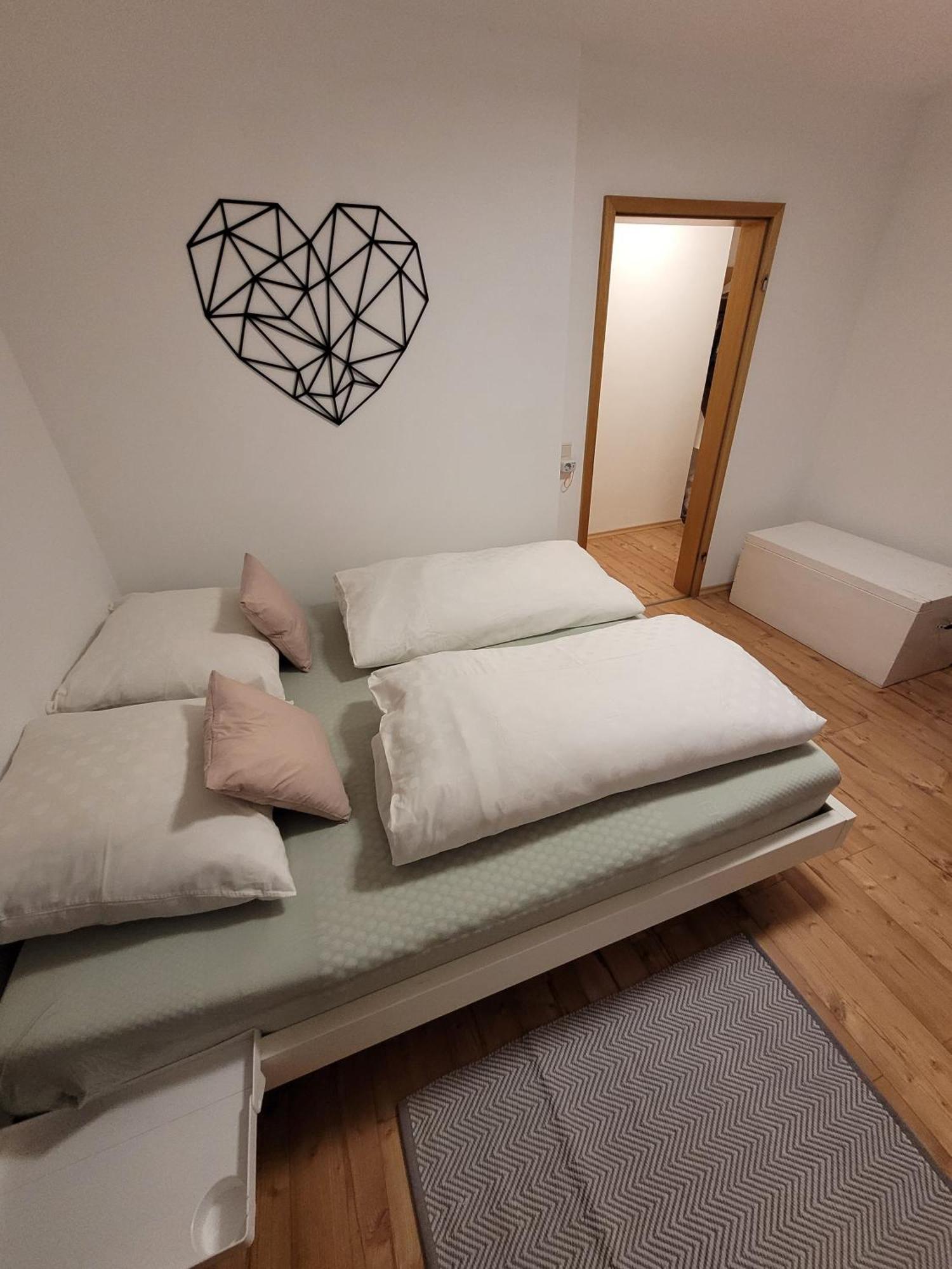 - Klein Aber Fein, 1-3 Personen, Souterrain * Rödental